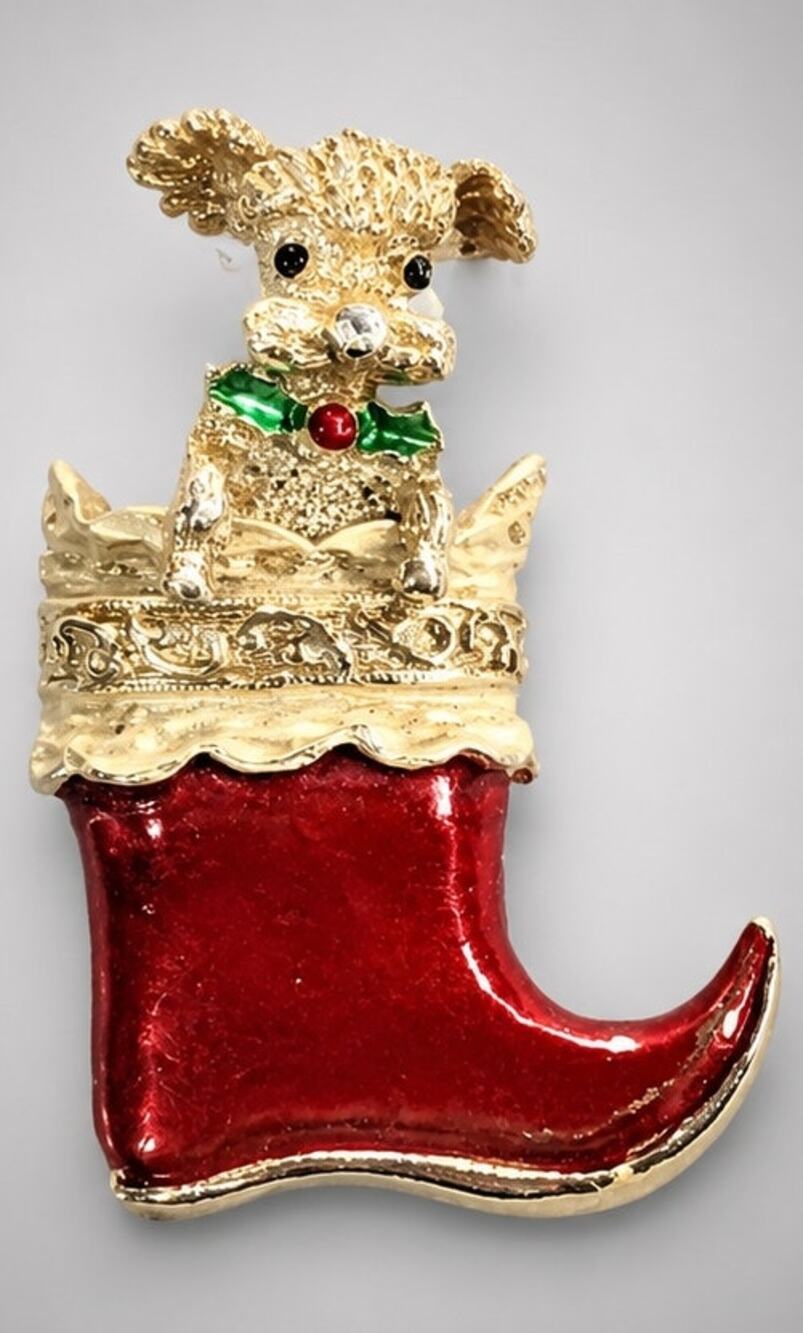 Gerrys Poodle Dog in Stocking Christmas Brooch Pin 1.5" Gold-tone Red Green
